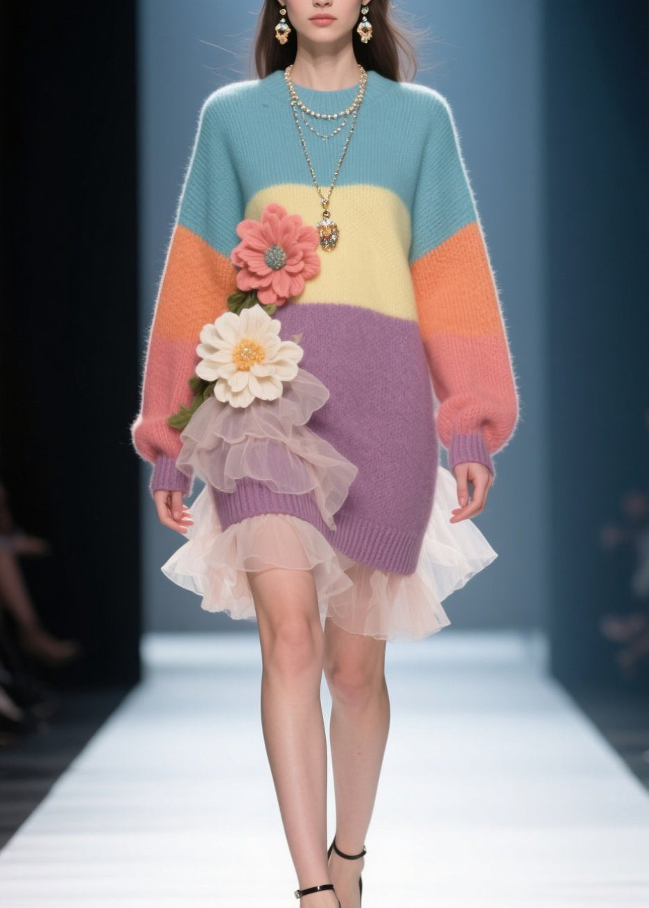 Well Tailored Sweater with a Graceful Silhouette