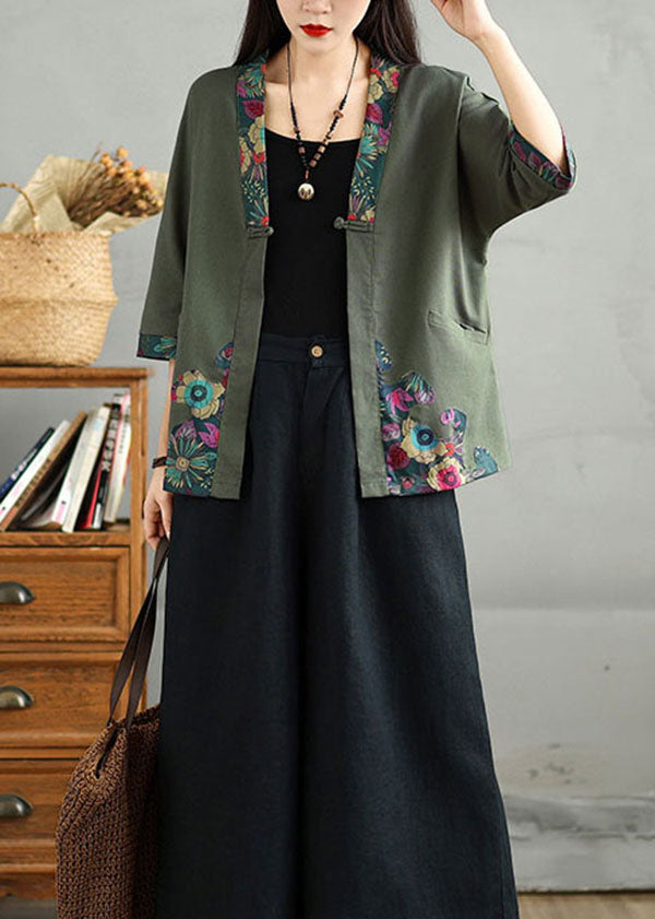 Beautifully Finished Cardigan in a Timeless Design