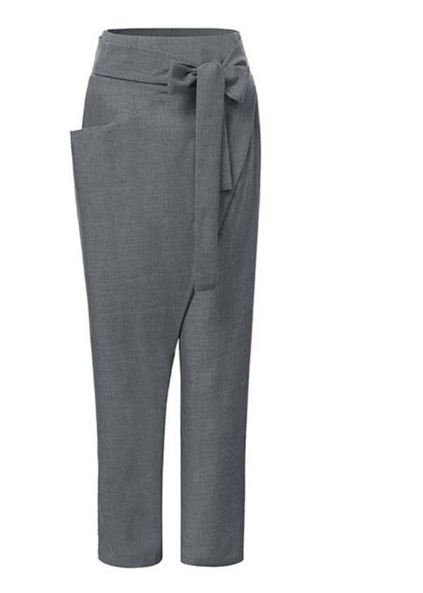 Sophisticated Pants with a Clean Classic Look