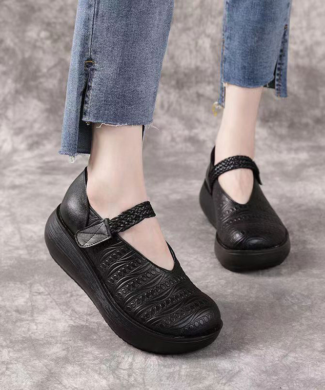 Graceful Orthopedic Shoes for Modern Look