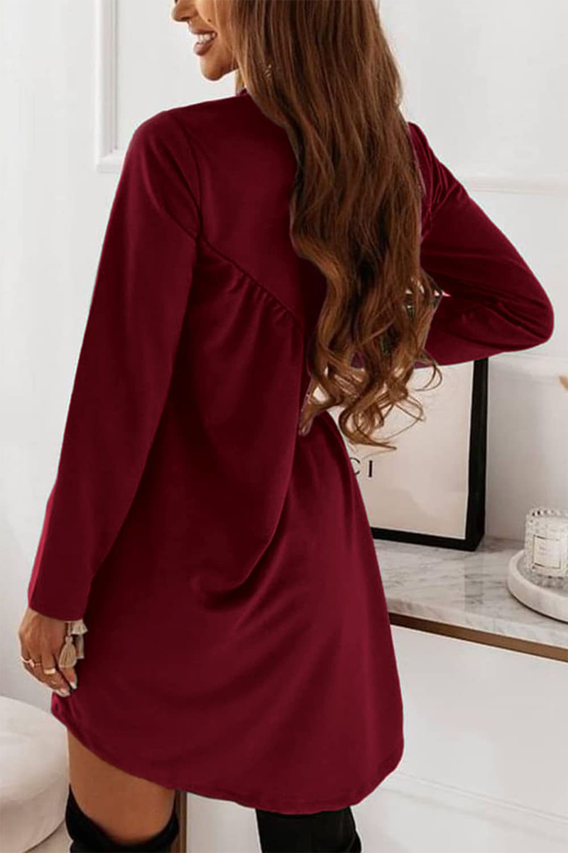 Well Tailored Dress with a Graceful Silhouette