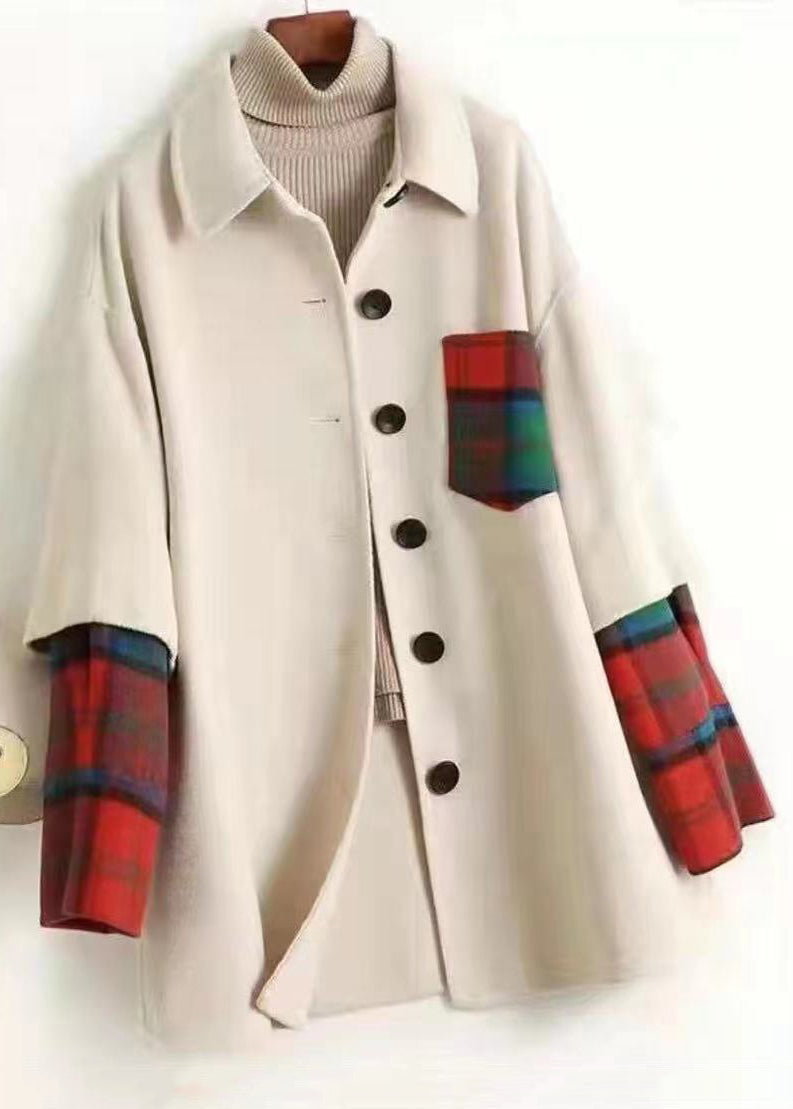 Well Tailored Coat with a Graceful Silhouette