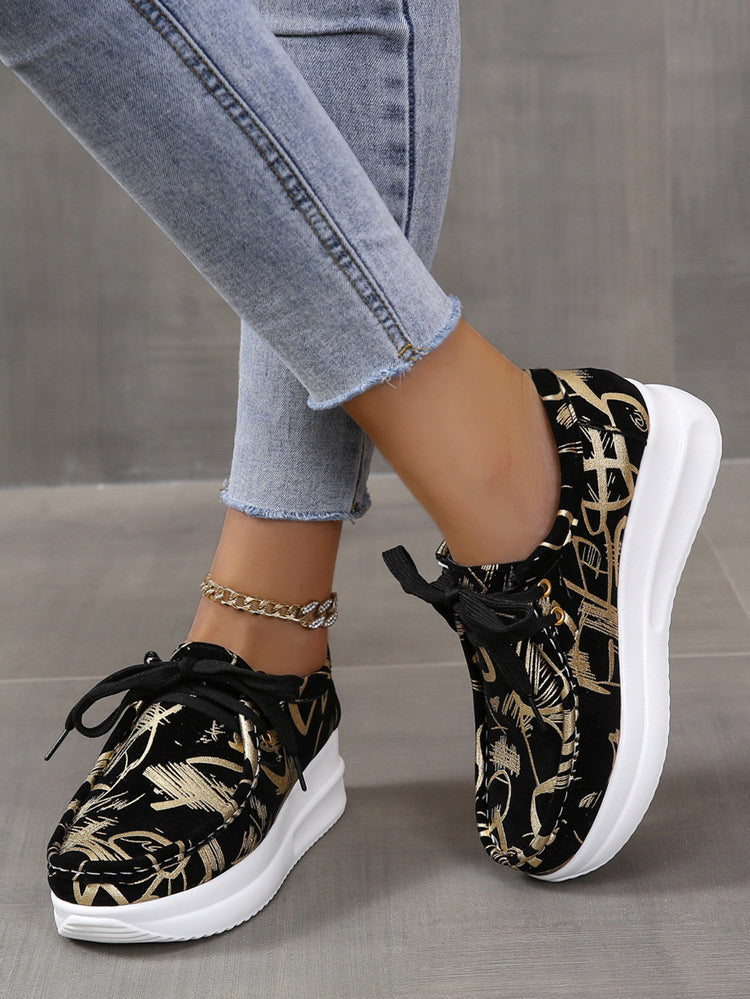 Classic Orthopedic Sneakers with Timeless Style