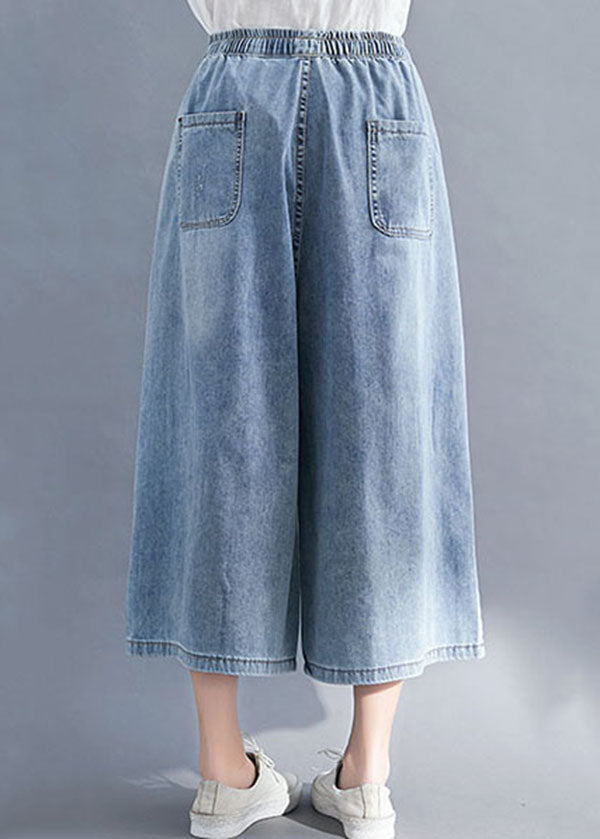Effortlessly Elegant Pants with a Timeless Design