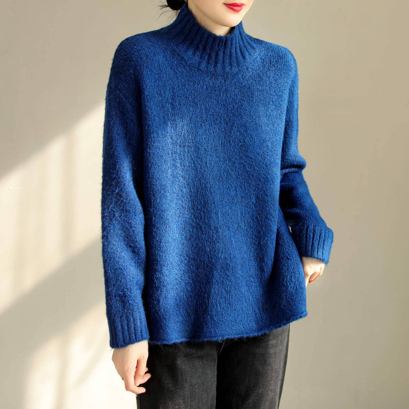 Classic Vintage Sweater with a Flattering Fit