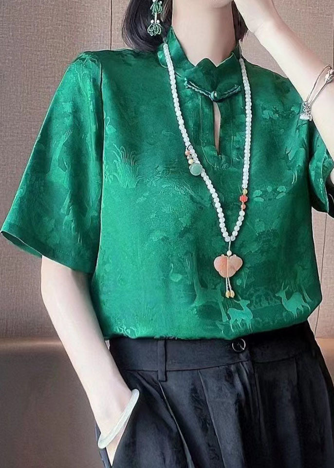 Elegantly Styled Blouse for Everyday Wear