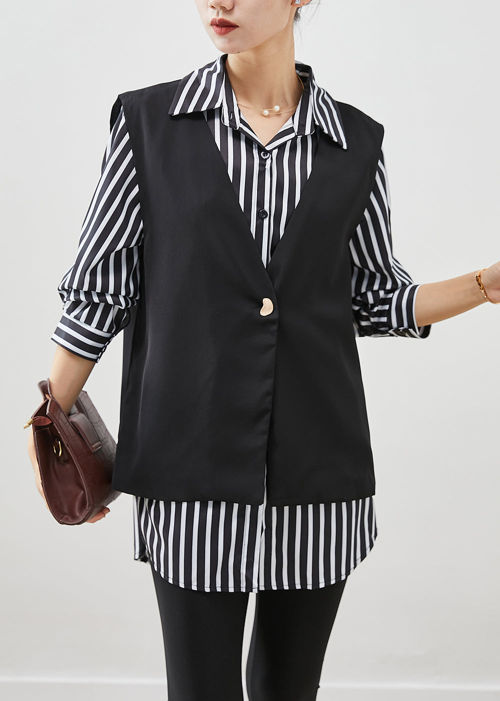 Beautifully Finished Shirt in a Timeless Design