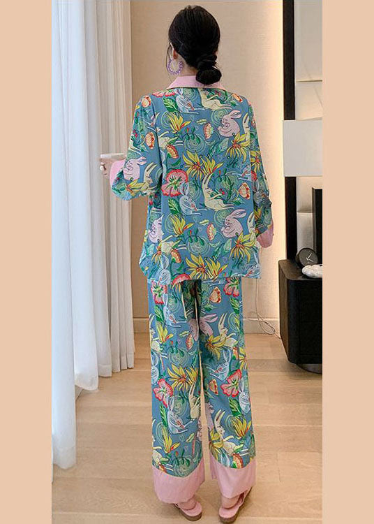 Classic Vintage Garment with a Flattering Fit