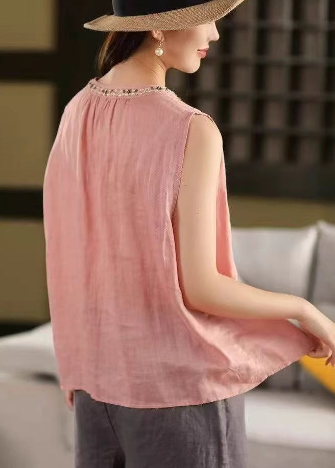Well Tailored Blouse with a Graceful Silhouette