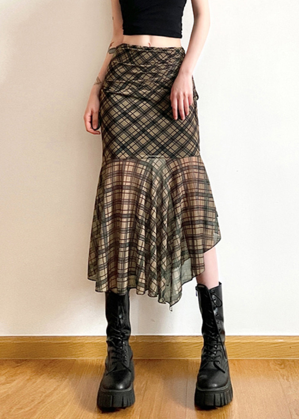 Classic Vintage Garment with a Flattering Fit