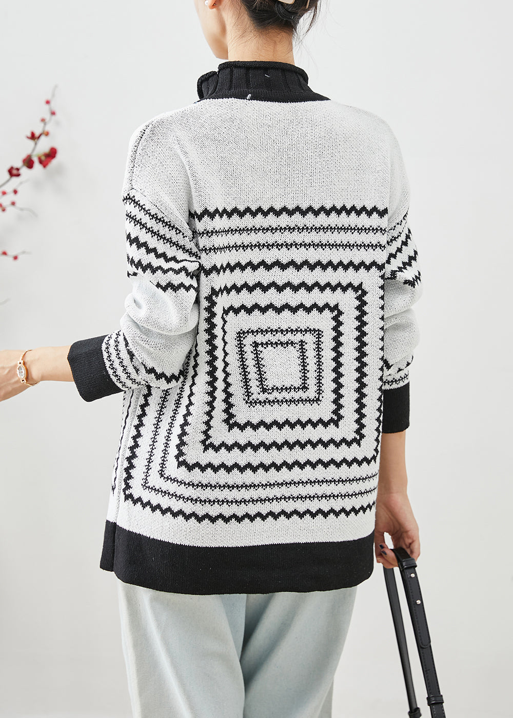 Polished Top with an Effortless Classic Look