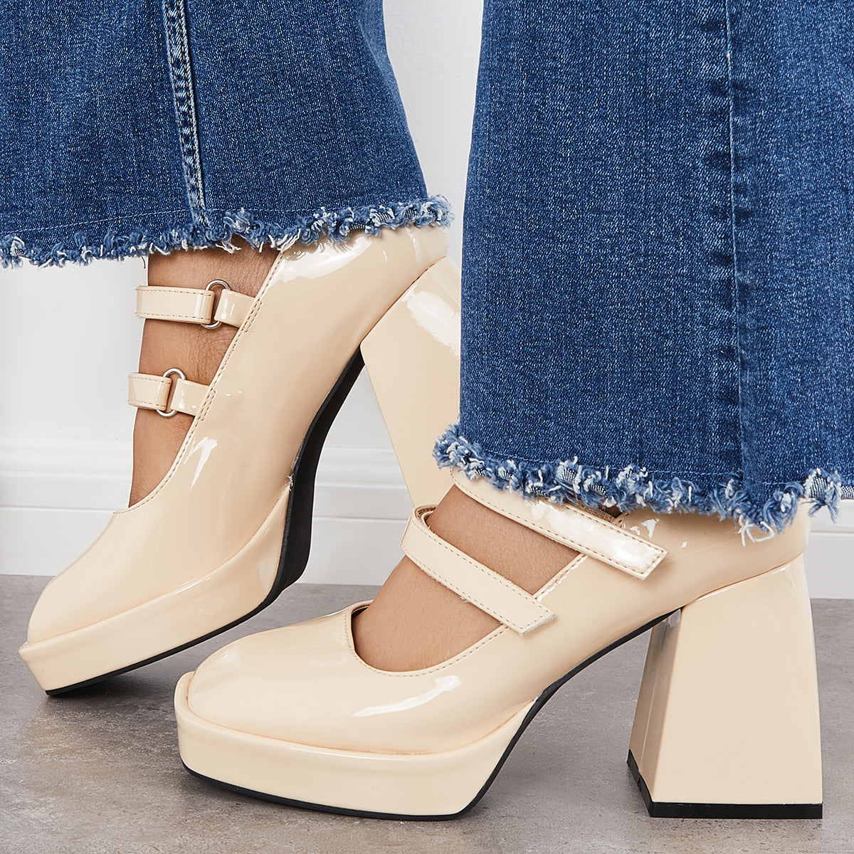 Classic Orthopedic Pumps with Timeless Style