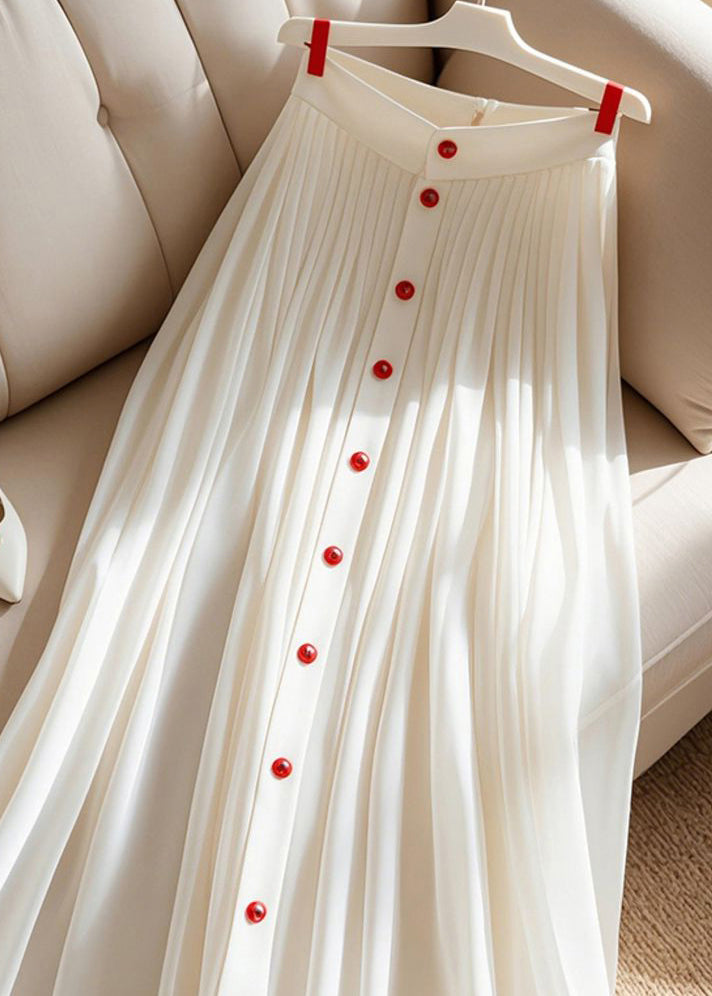 Well Tailored Garment with a Graceful Silhouette