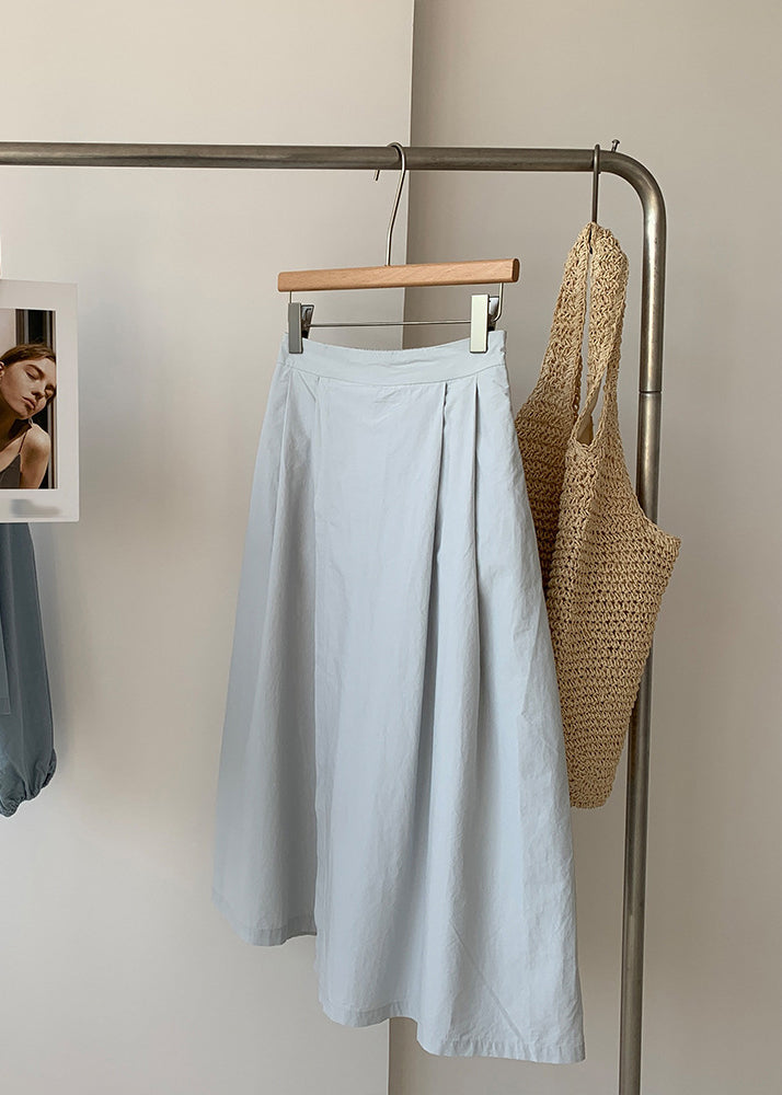 Sophisticated Garment with a Clean Classic Look