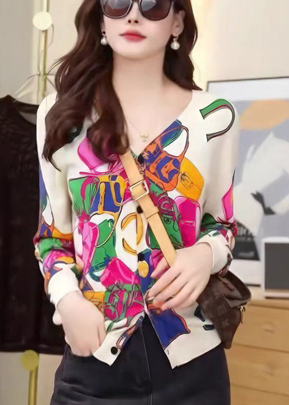 Effortlessly Elegant Cardigan with a Timeless Design
