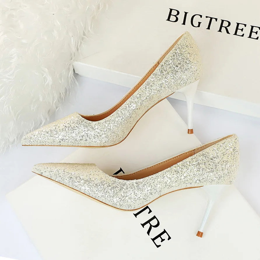 Graceful Orthopedic Heels for Modern Look