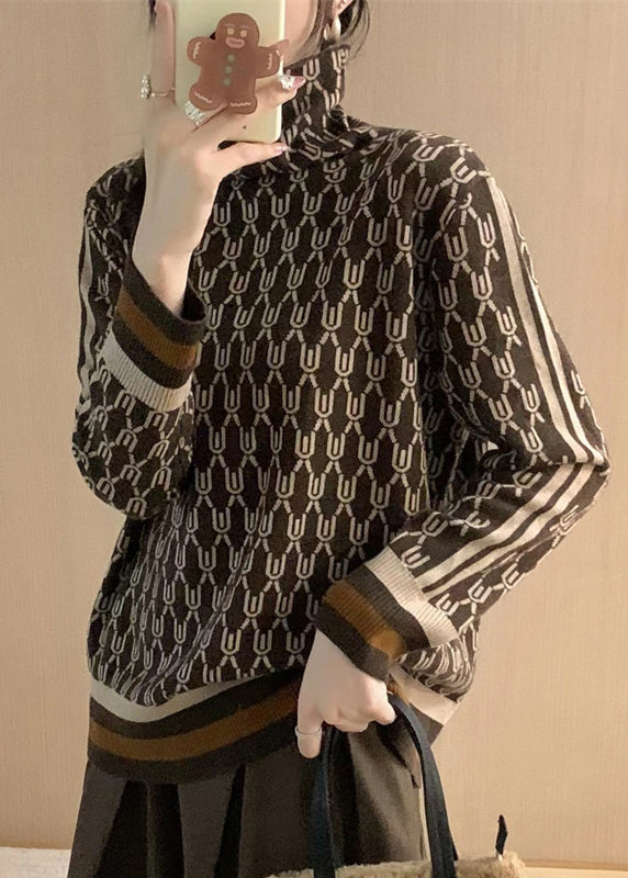 Sophisticated Sweater with a Clean Classic Look