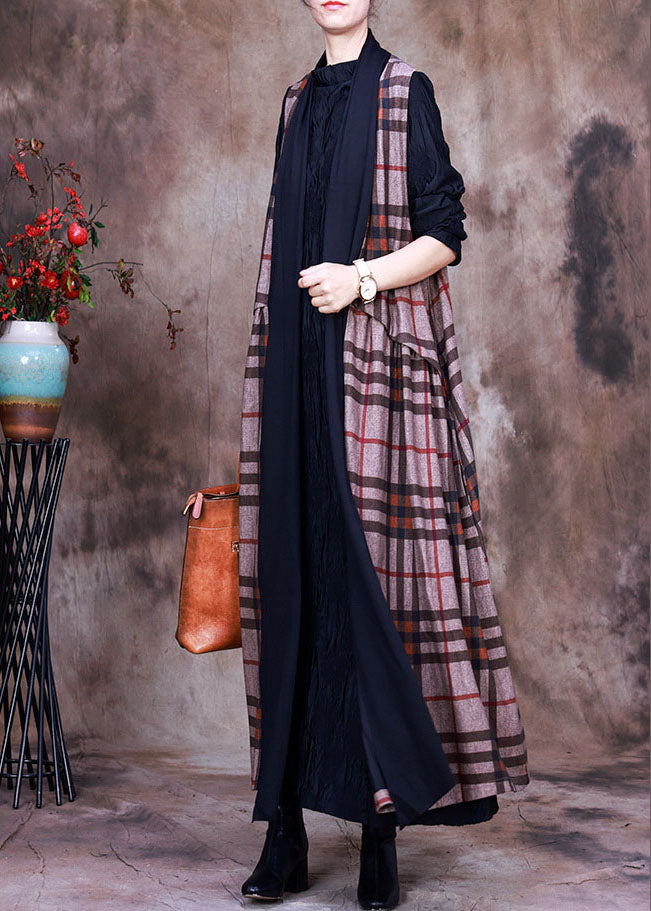 Sophisticated Garment with a Clean Classic Look