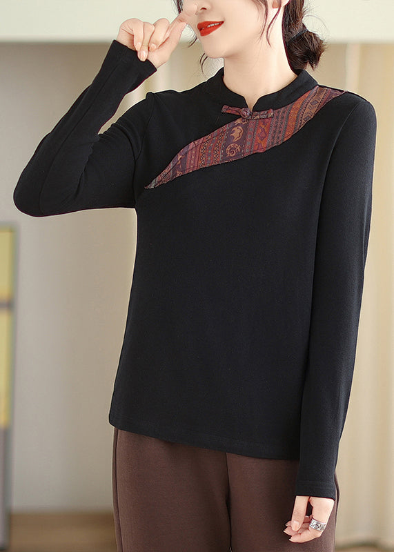 Effortlessly Elegant Blouse with a Timeless Design