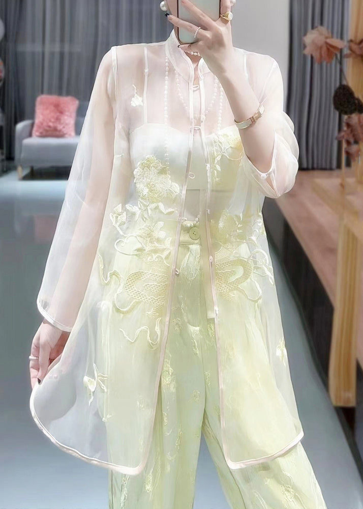 Effortlessly Elegant Shirt with a Timeless Design