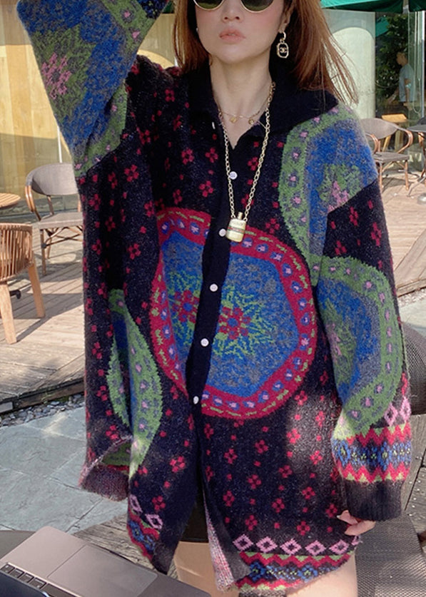 Elegantly Styled Coat for Everyday Wear