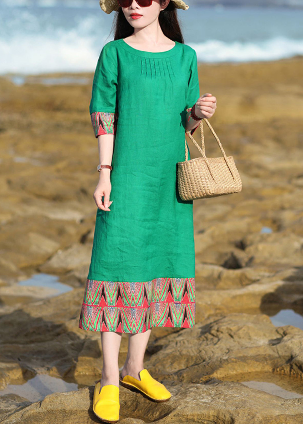 Gracefully Styled Dress for Any Occasion
