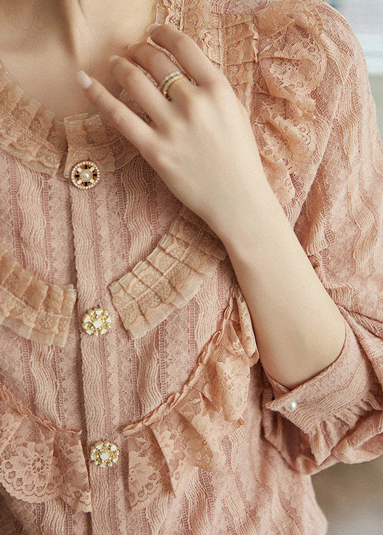 Effortlessly Elegant Top with a Timeless Design