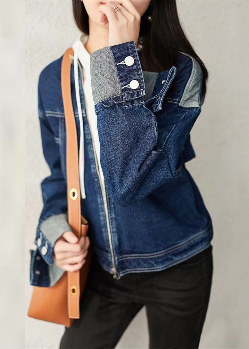 Effortlessly Elegant Coat with a Timeless Design
