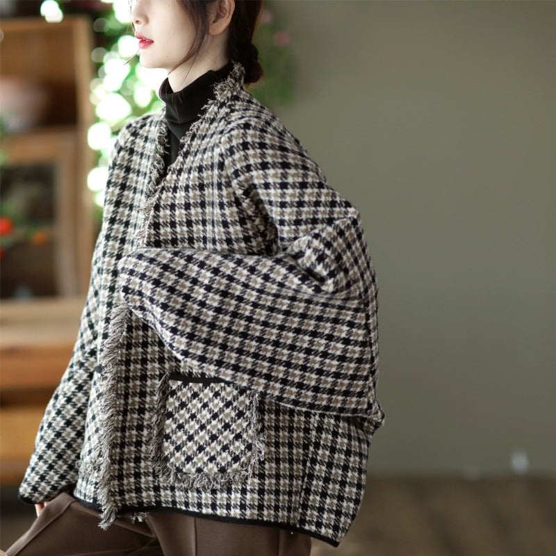Elegantly Styled Coat for Everyday Wear
