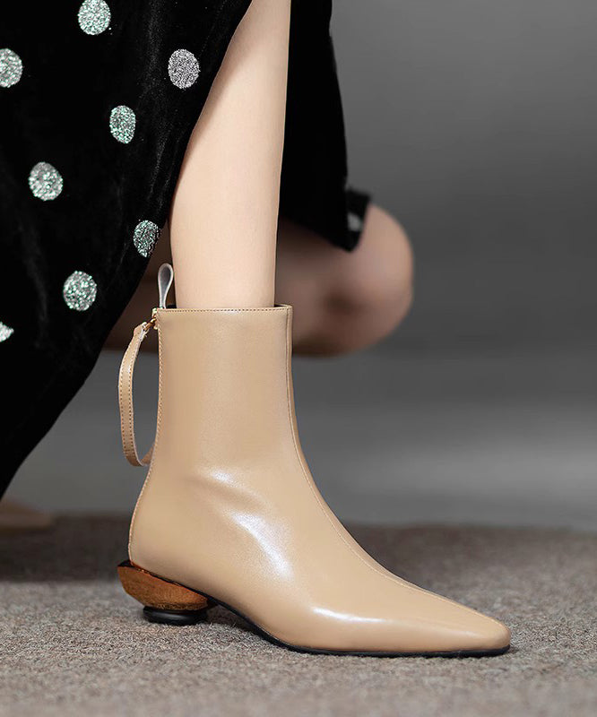 Graceful Orthopedic Boots for Modern Look