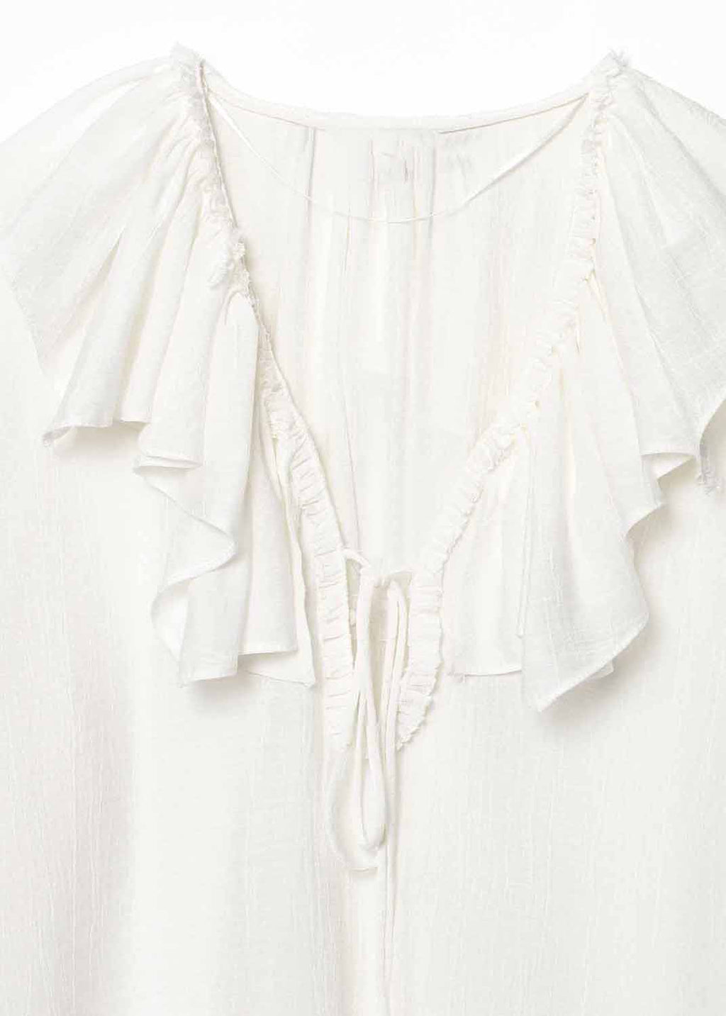 Effortlessly Elegant Top with a Timeless Design