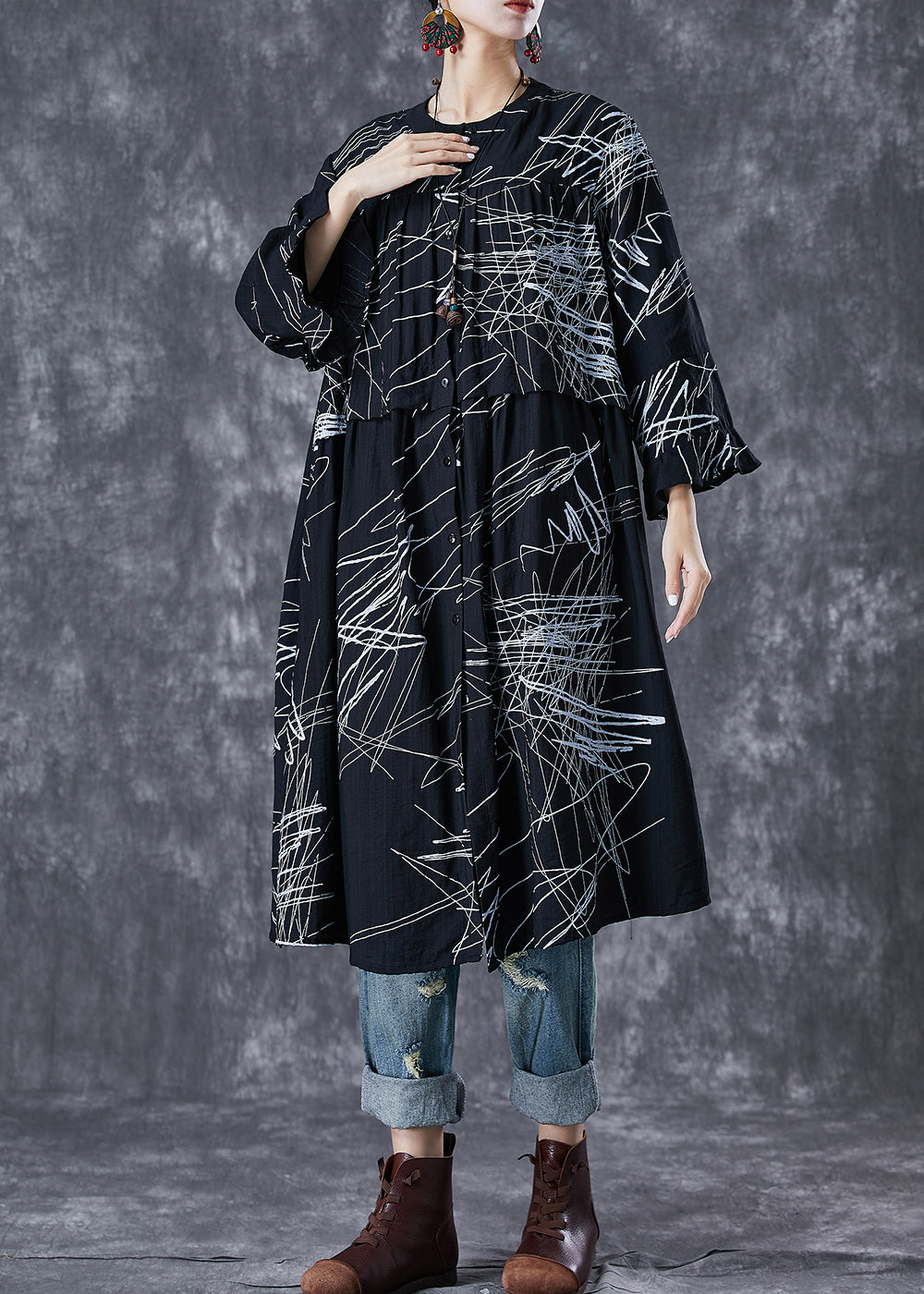 Well Tailored Dress with a Graceful Silhouette