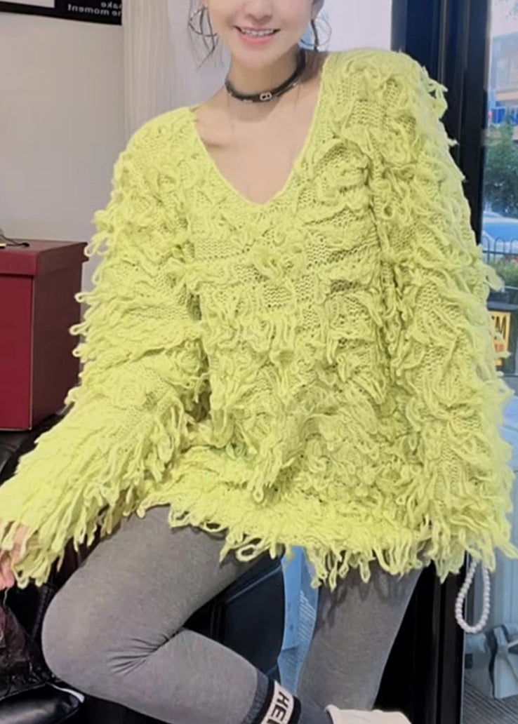 Effortlessly Elegant Sweater with a Timeless Design
