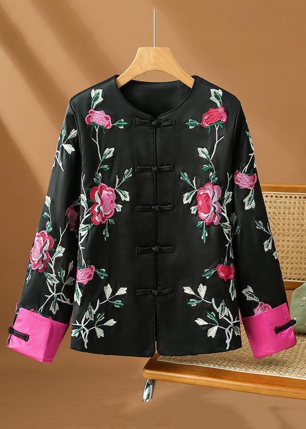 Well Tailored Coat with a Graceful Silhouette