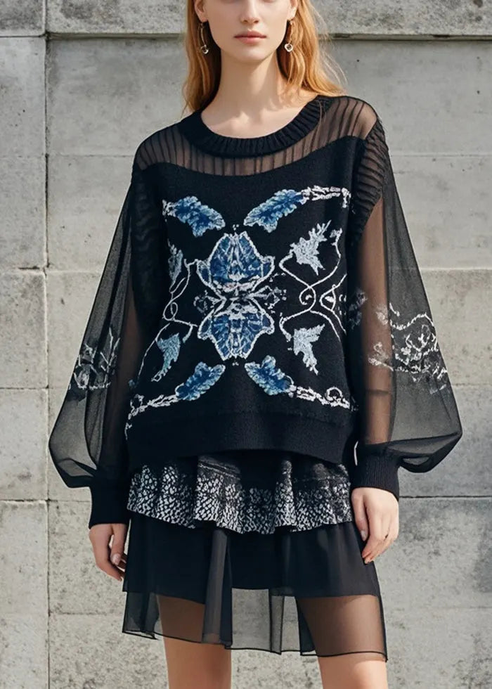 Classic Vintage Sweater with a Flattering Fit
