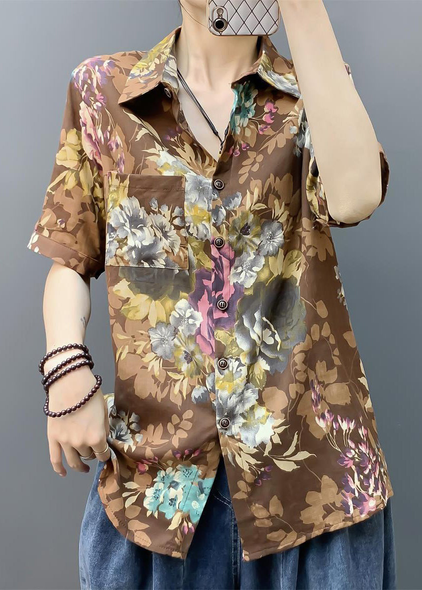 Sophisticated Blouse with a Clean Classic Look