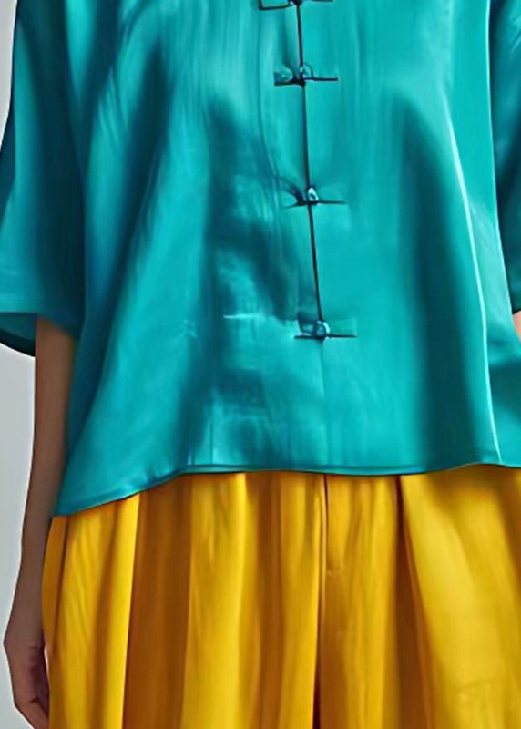 Sophisticated Top with a Clean Classic Look