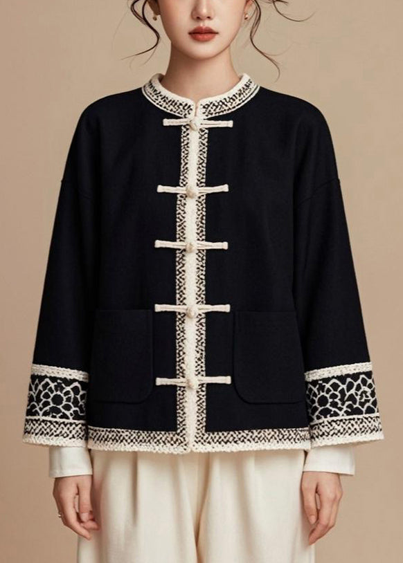 Gracefully Styled Coat for Any Occasion