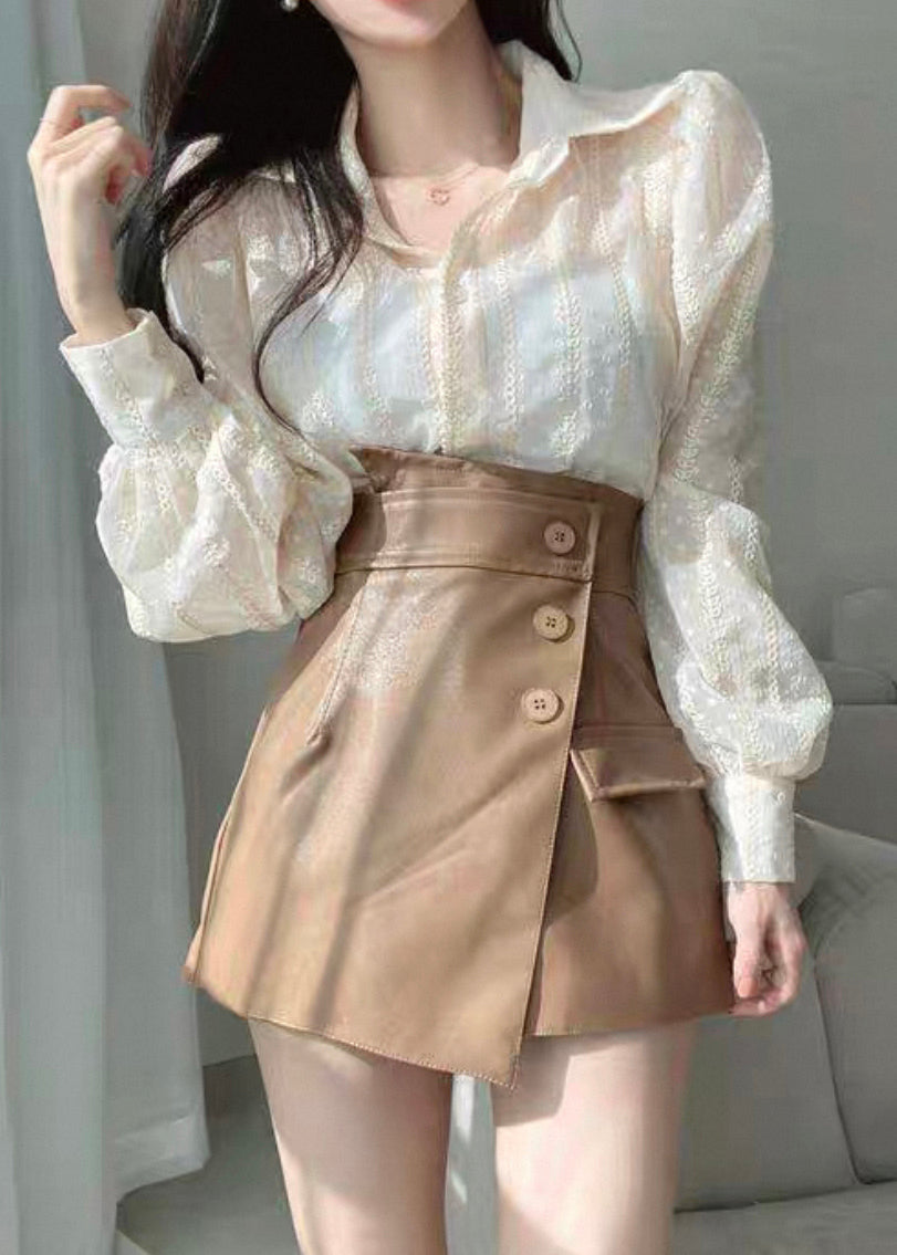 Classic Vintage Shirt with a Flattering Fit