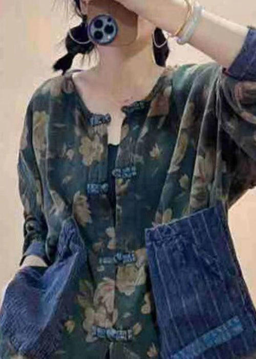 Polished Top with an Effortless Classic Look