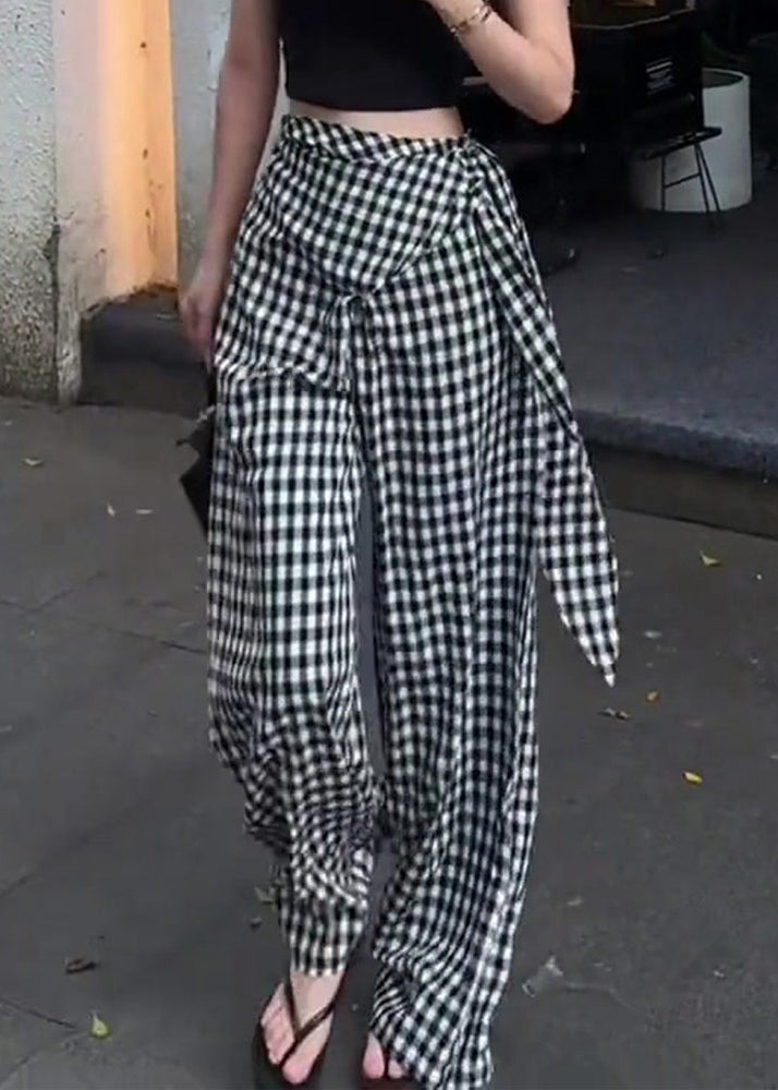 Classic Vintage Pants with a Flattering Fit