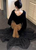 Well Tailored Sweater with a Graceful Silhouette