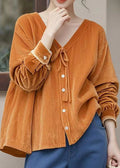 Classic Vintage Shirt with a Flattering Fit