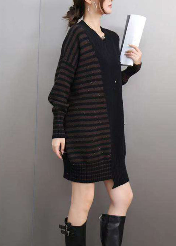 Effortlessly Elegant Sweater with a Timeless Design