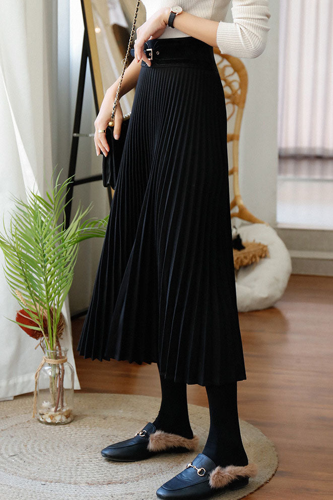 Classic Vintage Garment with a Flattering Fit