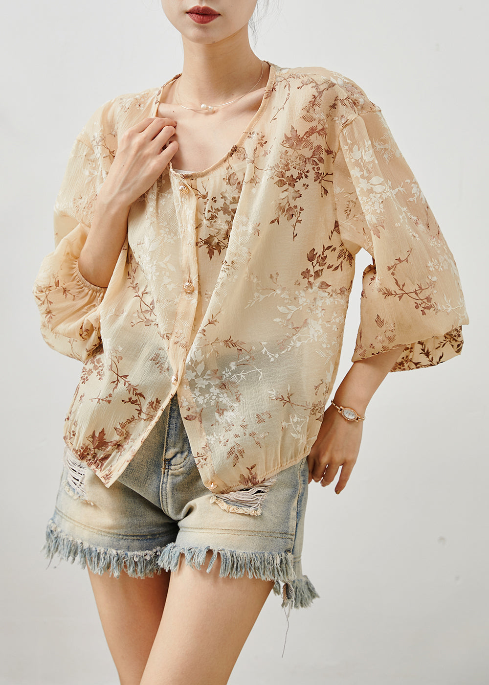 Polished Top with an Effortless Classic Look