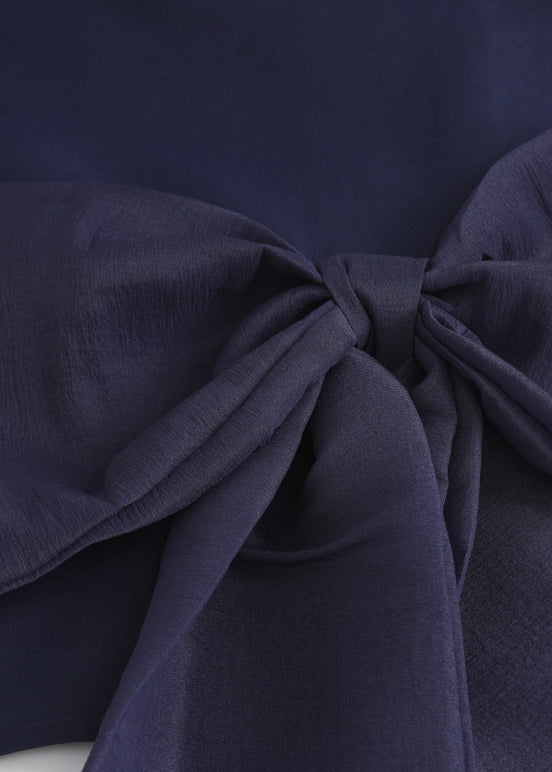 Beautifully Crafted Blouse in a Classic Style