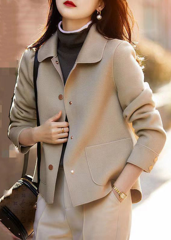 Classic Vintage Coat with a Flattering Fit