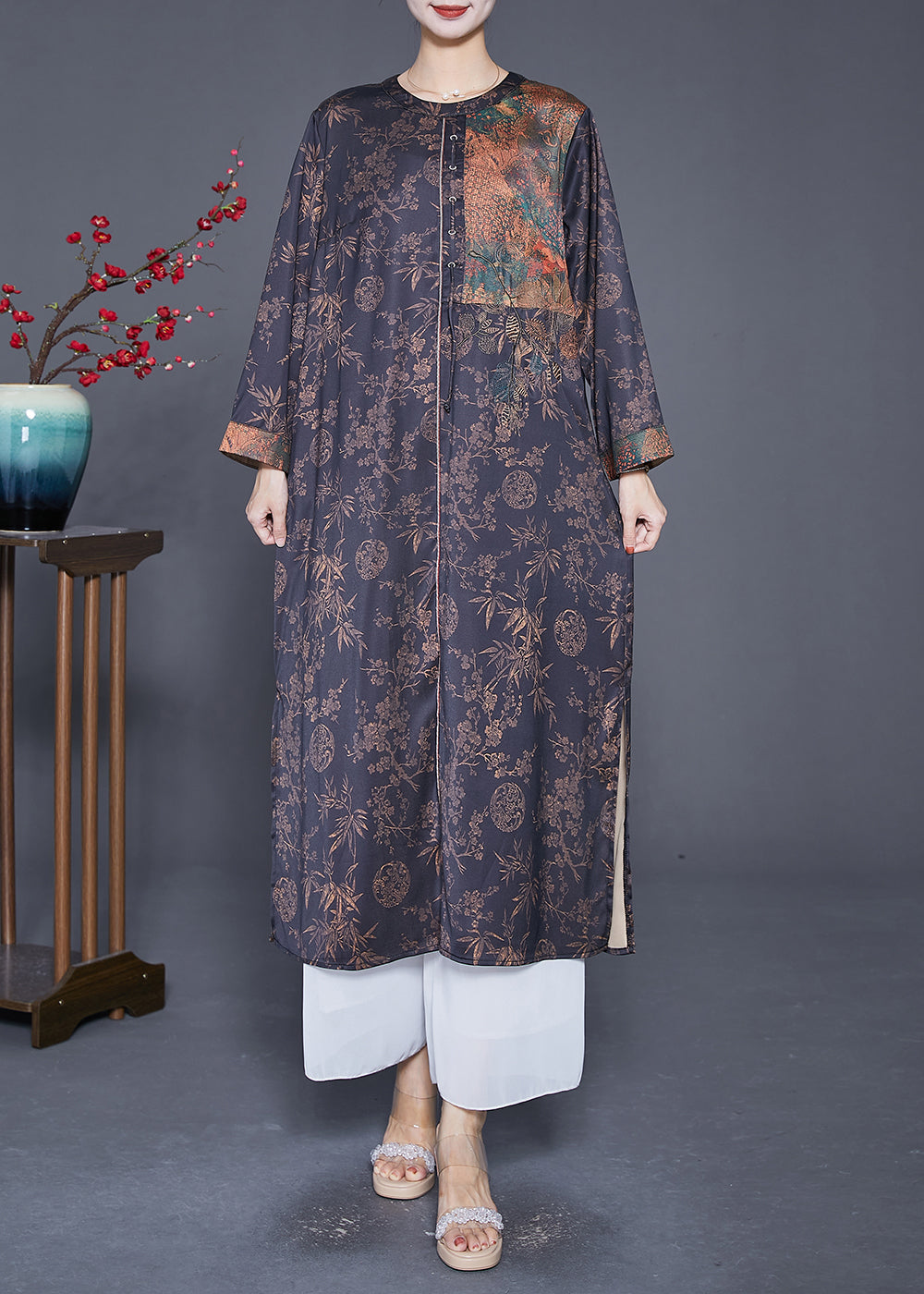 Classic Vintage & Enduringly Stylish Dress