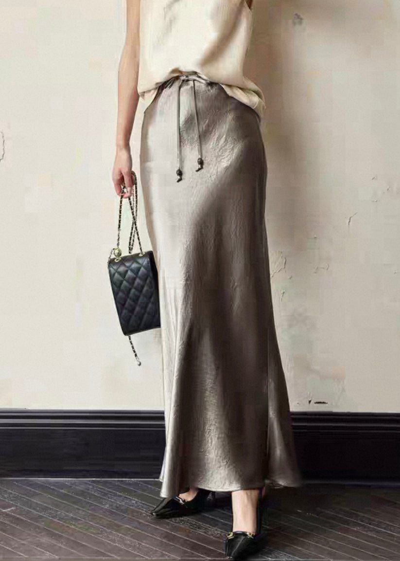 Sophisticated Garment with a Clean Classic Look